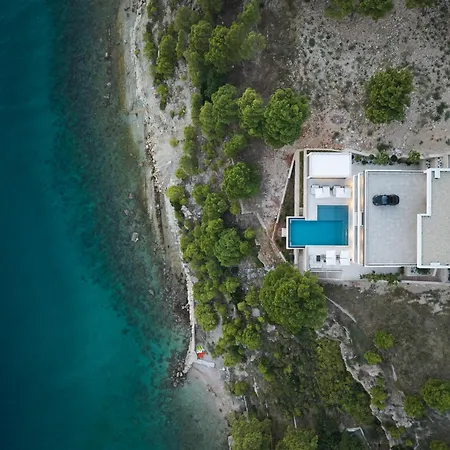 Mirabel Villa Mimice