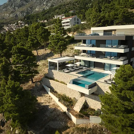 Mirabel Villa *
