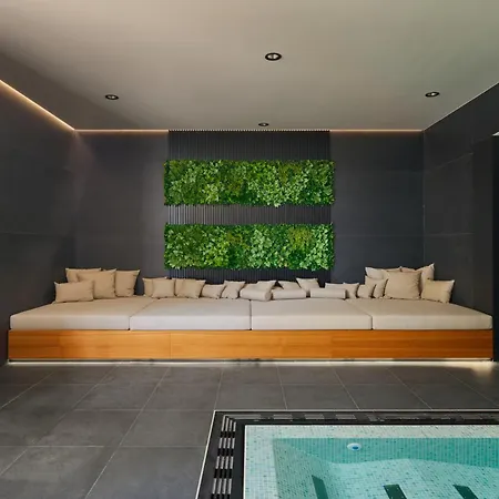 Mirabel Villa *