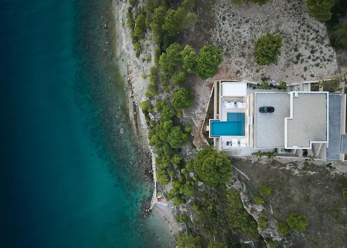 Mirabel Villa Mimice